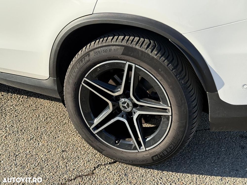 Mercedes-Benz GLC Coupe 300 d 4Matic 9G-TRONIC AMG Line - 21
