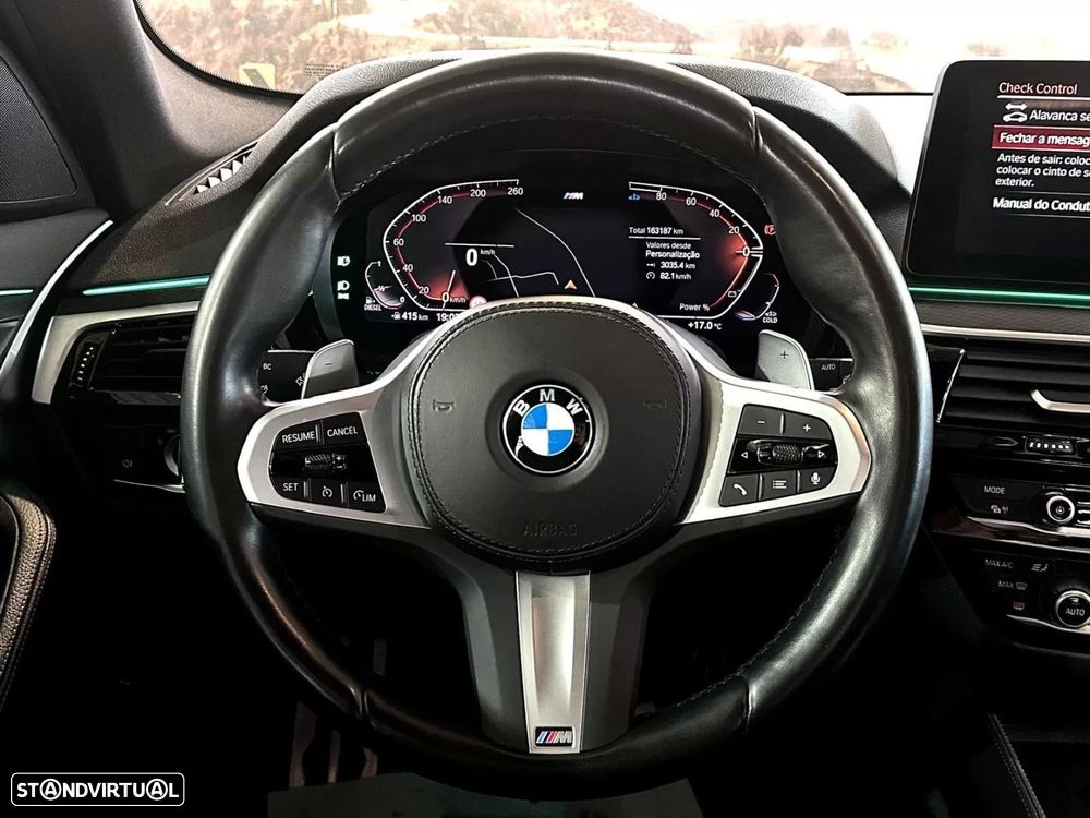 BMW 520 d Pack M Auto - 22