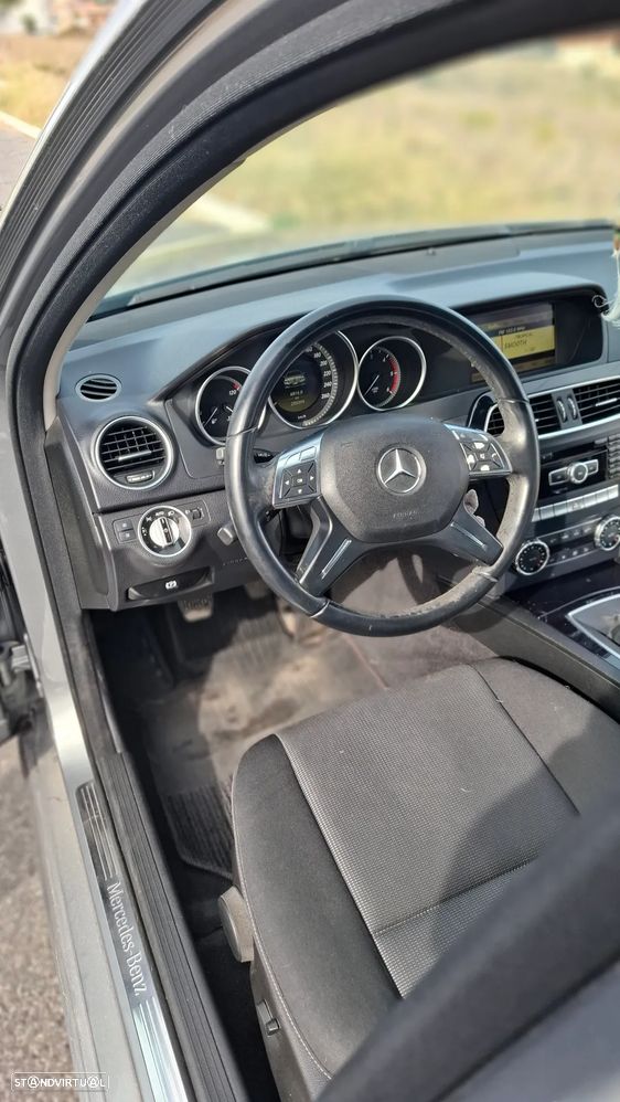 Mercedes-Benz C 200 - 9