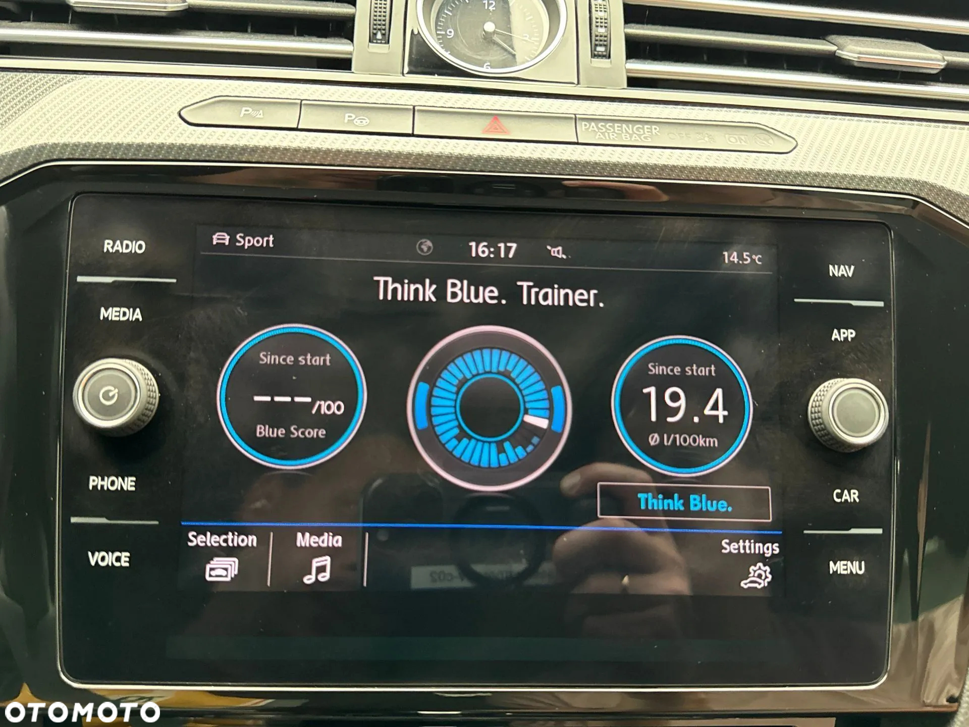 Volkswagen Arteon 2.0 TSI DSG R-Line - 22