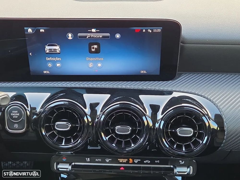 Mercedes-Benz A 200 Standard - 19