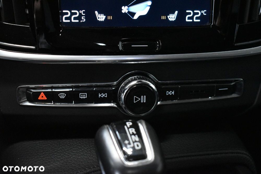 Volvo S90 - 21