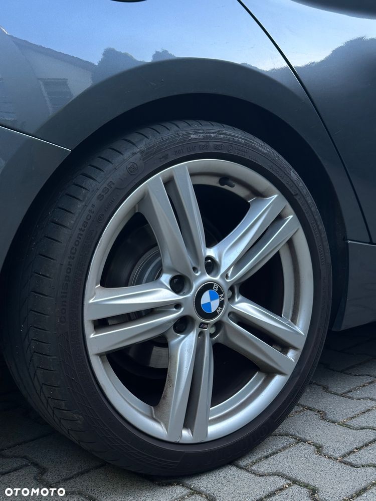 BMW Seria 1 116i - 17