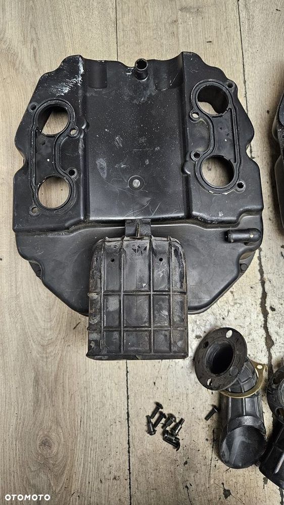 Airbox obudowa filtra Honda ST1300 Pan European - 10