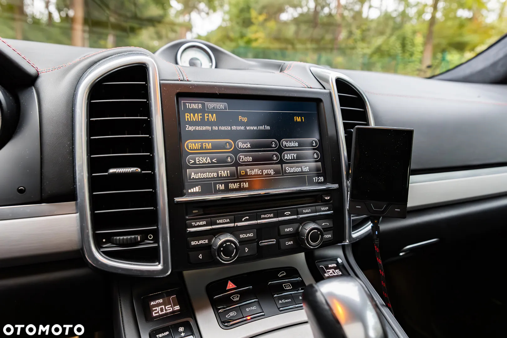 Porsche Cayenne Turbo - 26