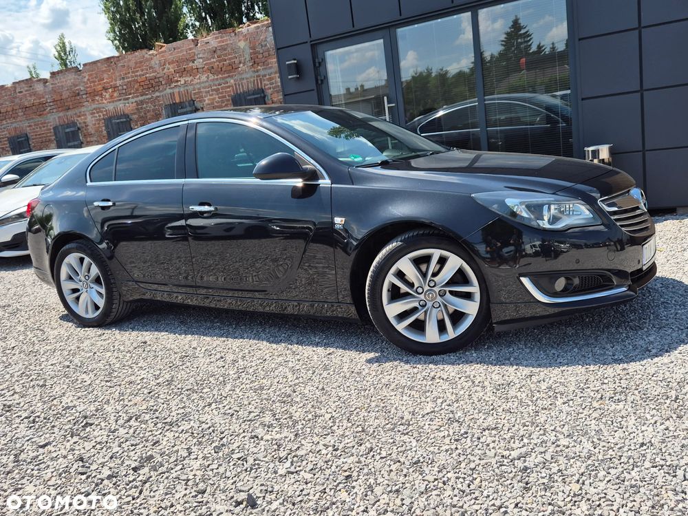 Opel Insignia 1.4 T Cosmo S&S - 16