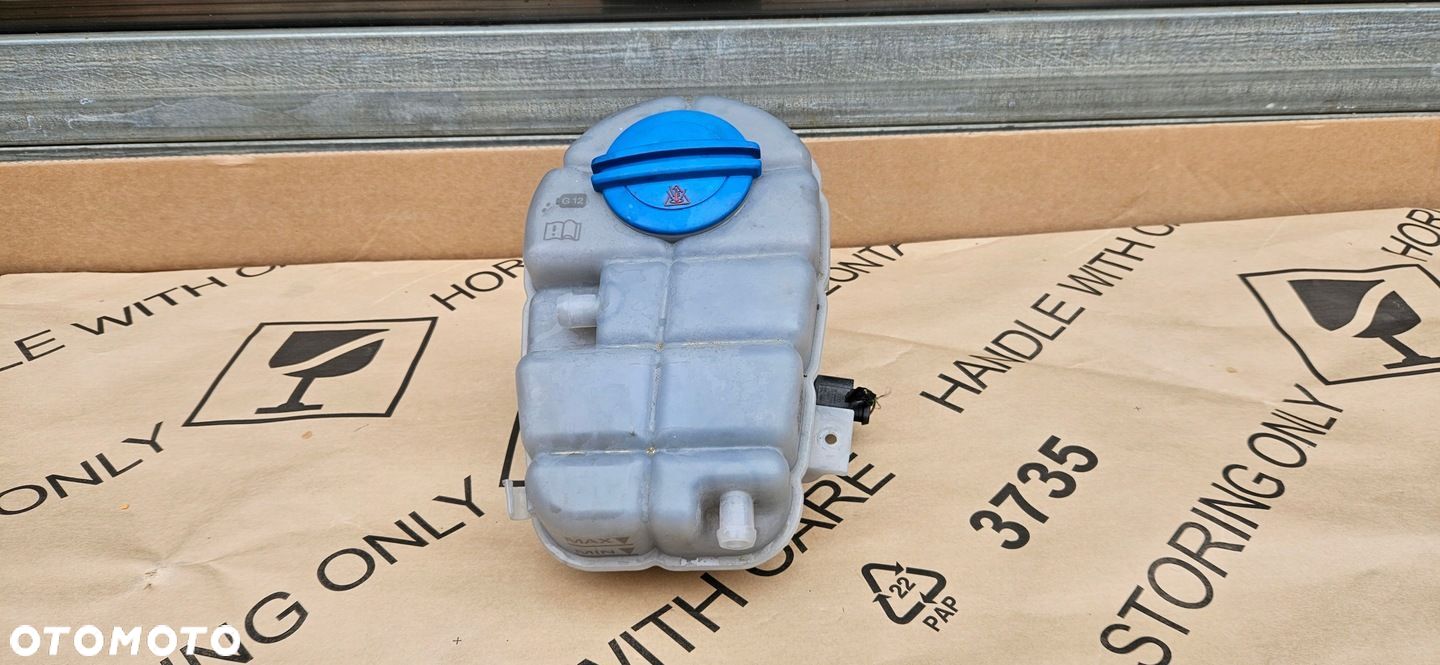AUDI RS6 RS7 C7 4G LIFT 4.0 TFSI ZBIORNICZEK WYRÓWNAWCZY PŁYNU 4G0121403R - 1