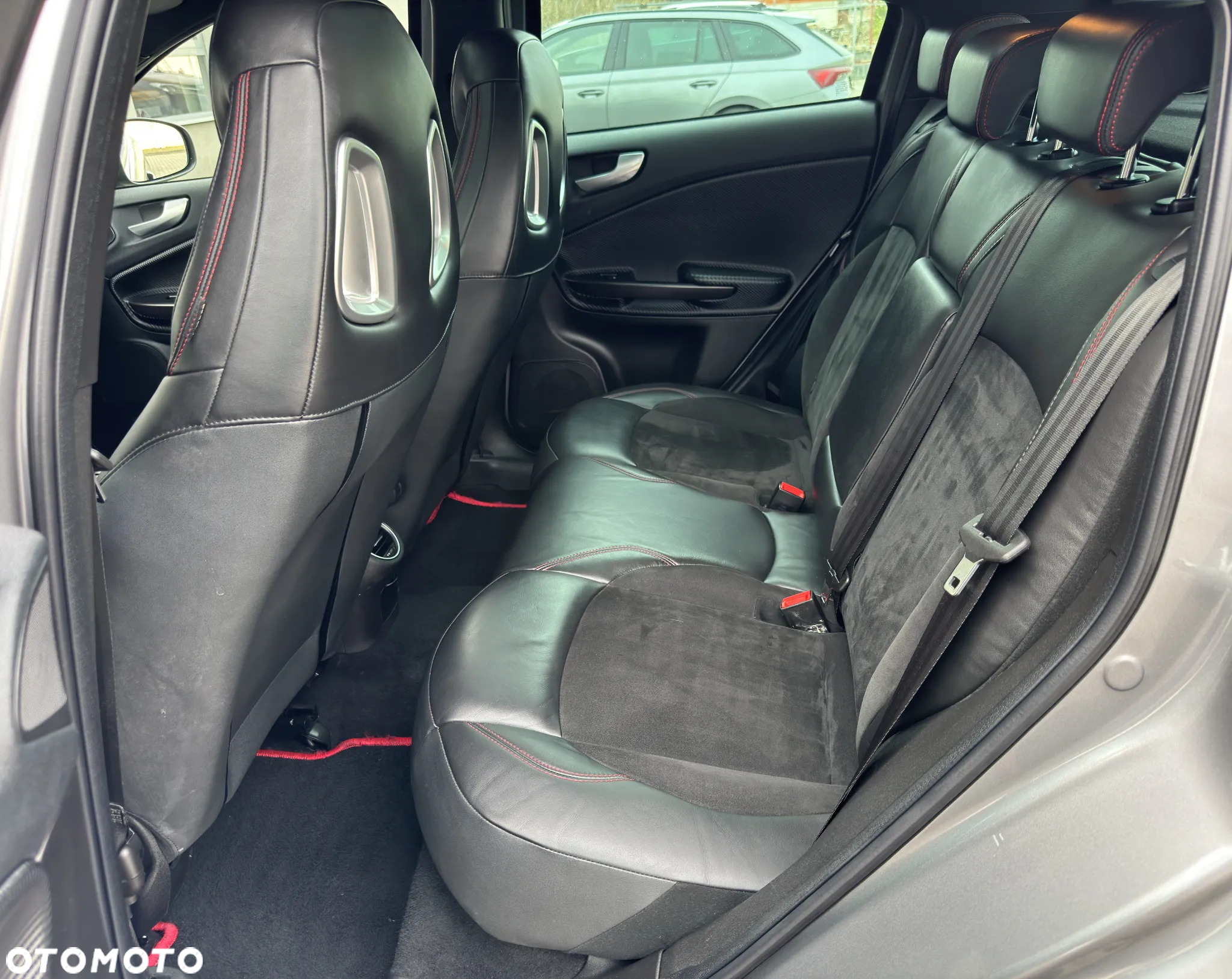 Alfa Romeo Giulietta 1.8 TBi 16V TCT Veloce - 28