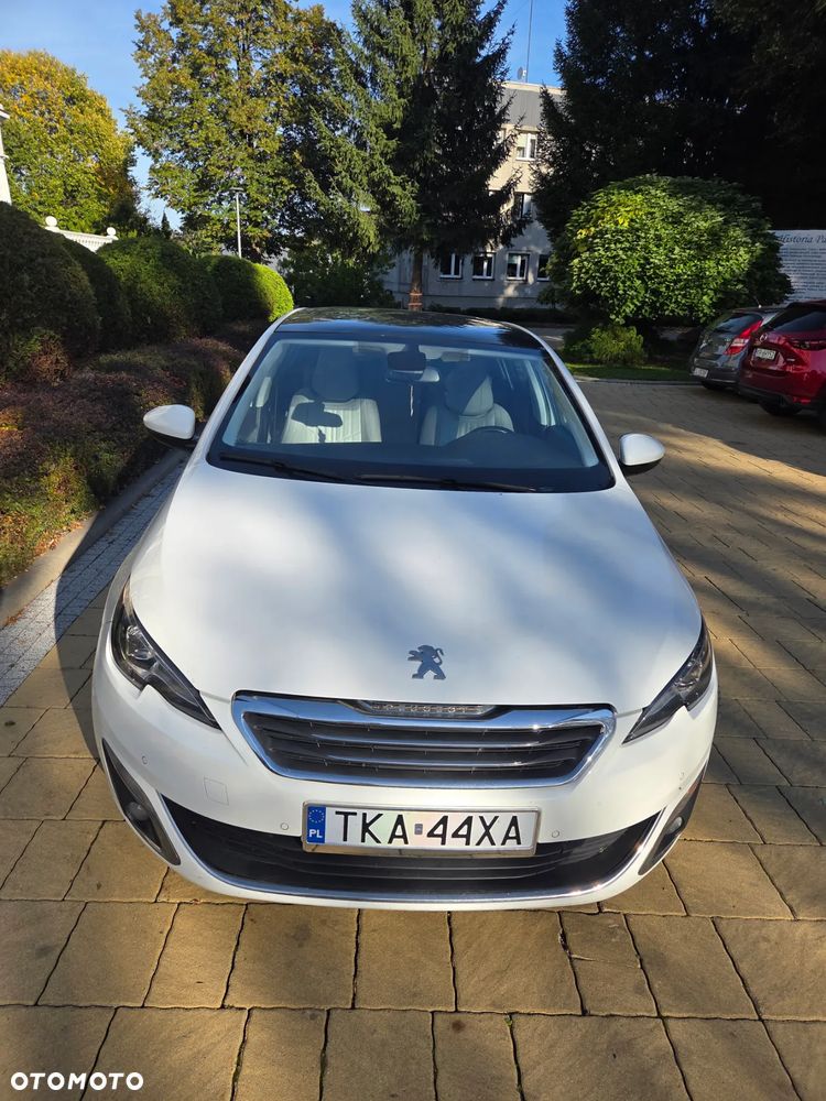 Peugeot 308 1.2 PureTech Allure S&S EAT6 - 4