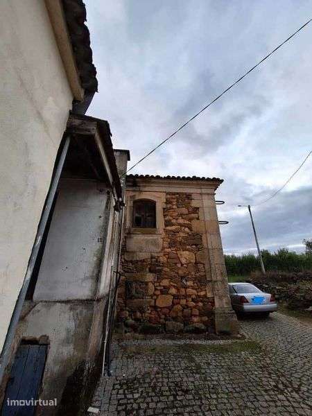 Casa em Ruínas para venda - Grande imagem: 3/7