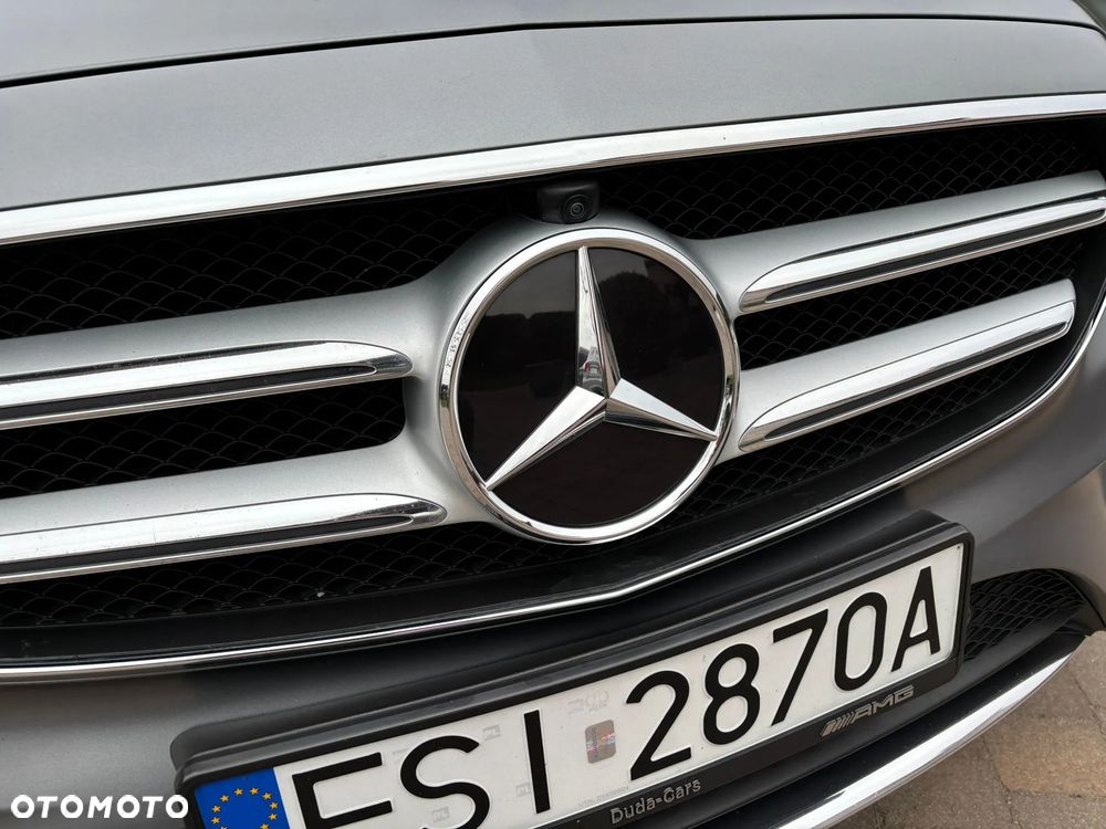 Mercedes-Benz Klasa E 220 d 4-Matic 9G-TRONIC - 7