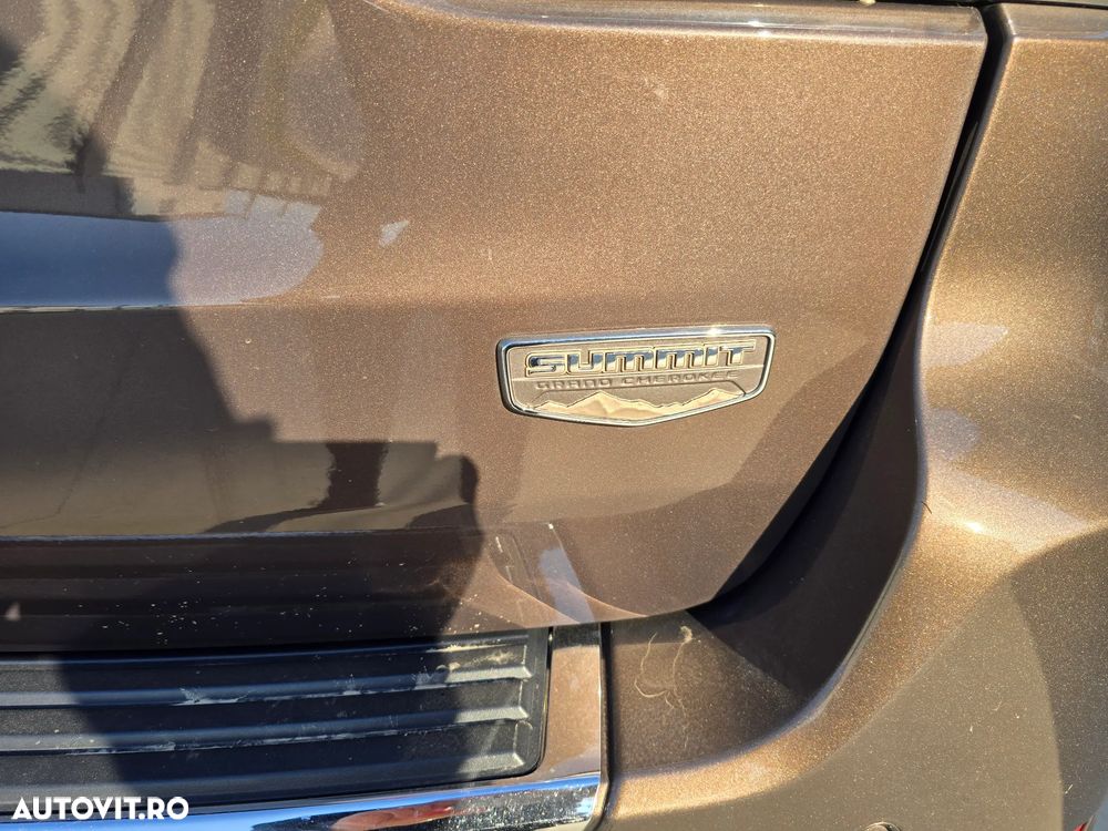 Jeep Grand Cherokee - 13