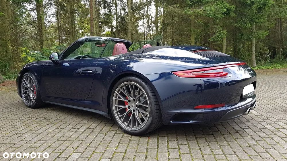 Porsche 911 Carrera 4S PDK - 13