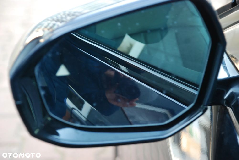 BMW Seria 5 520i mHEV M Sport - 27