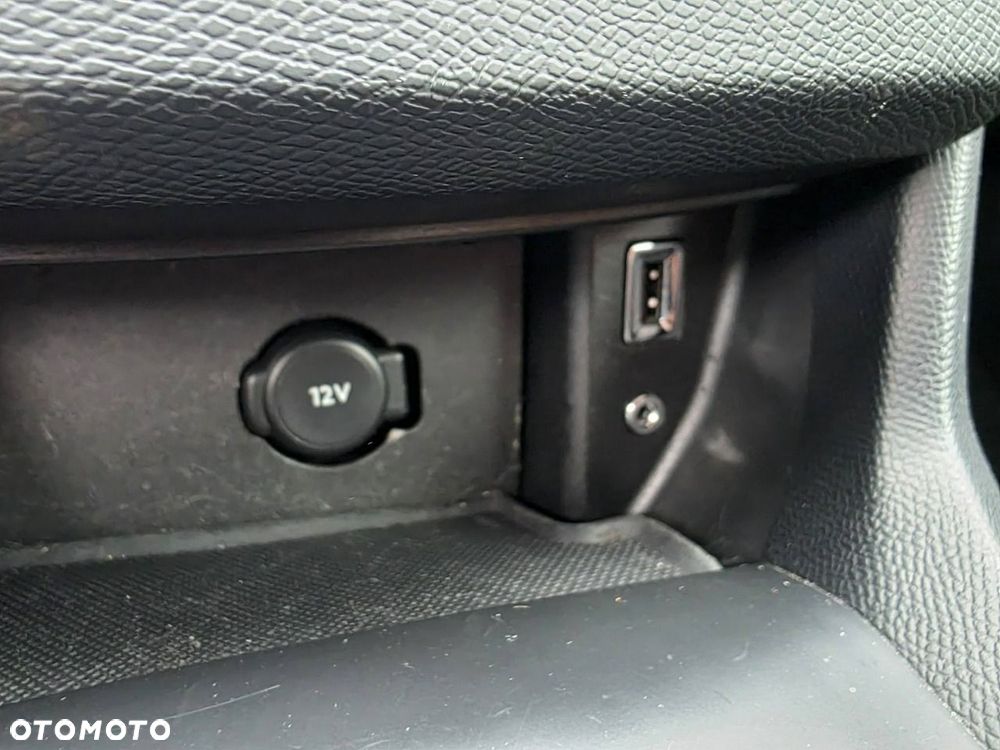 Peugeot 308 BlueHDi 120 EAT6 Stop & Start Active Business-Paket - 27