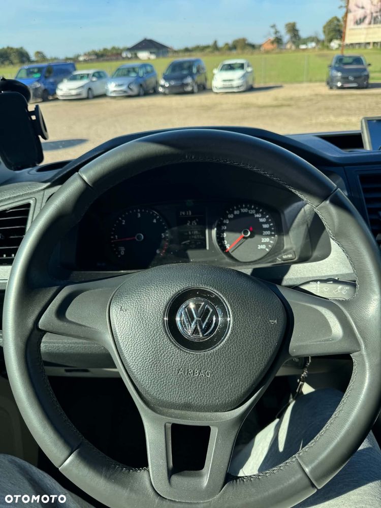 Volkswagen Transporter - 17