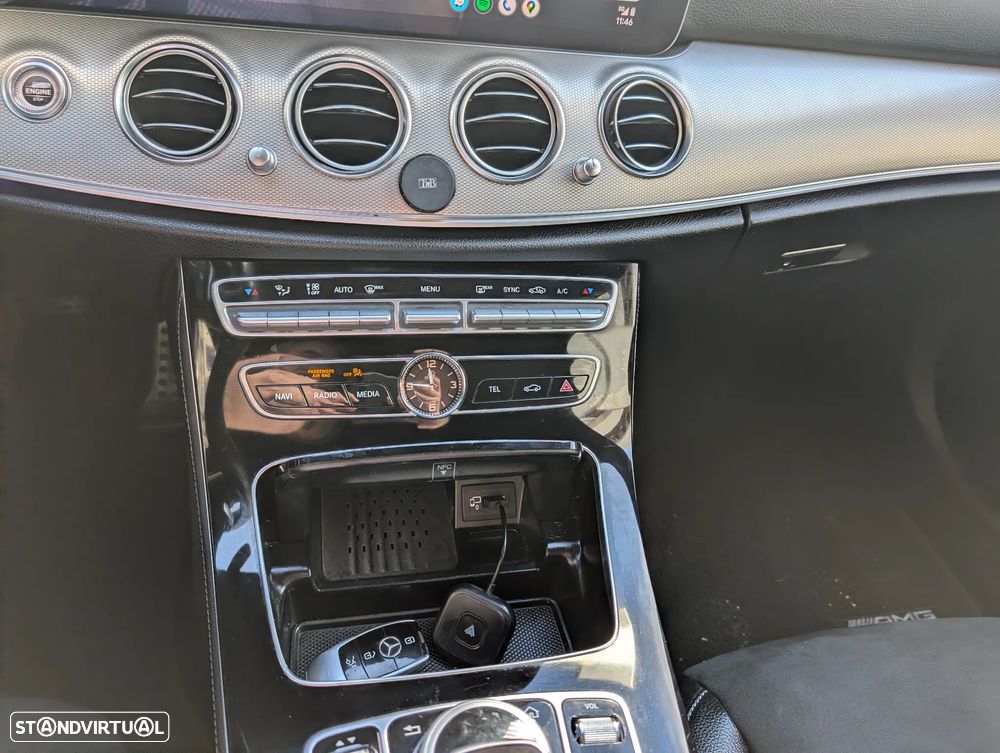 Mercedes-Benz E 300 d AMG - 27