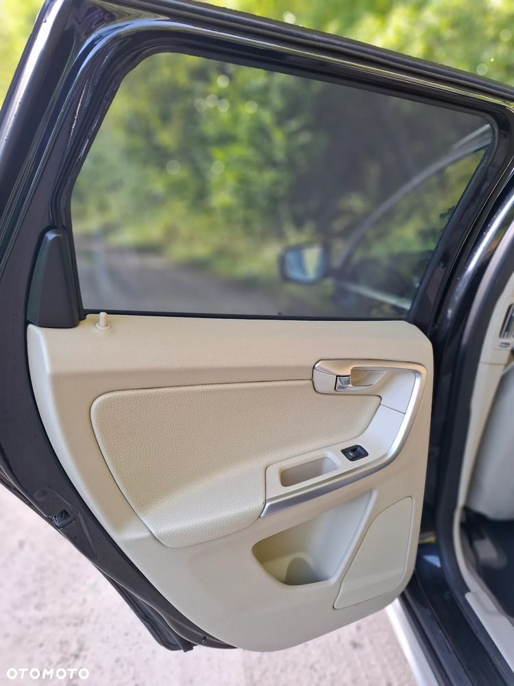 Volvo XC 60 - 10