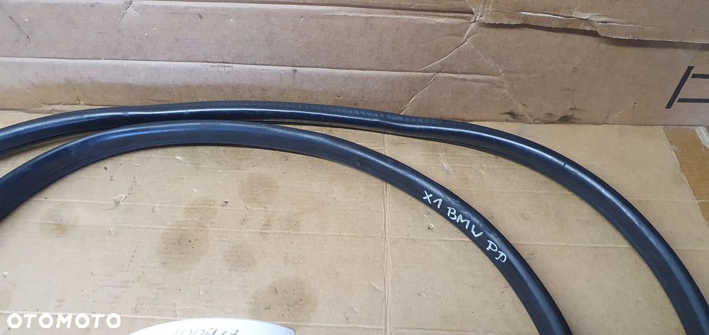 Uszczelka drzwi prawy przód przednia prawa BMW X1 E87 Lift - 3