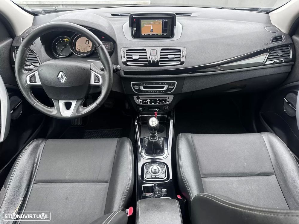 Renault Mégane 1.5 dCi Bose Edition - 25