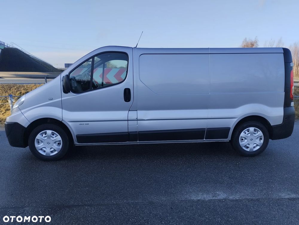 Renault Trafic - 2