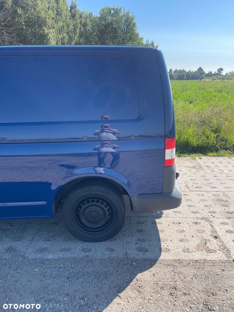 Volkswagen Transporter - 4