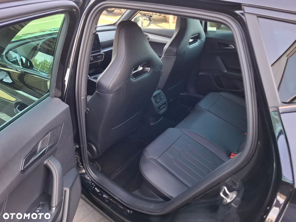Cupra Formentor - 16