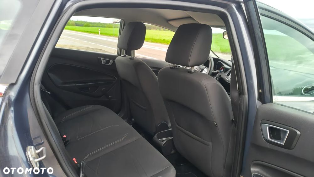 Ford Fiesta 1.25 Ambiente - 13