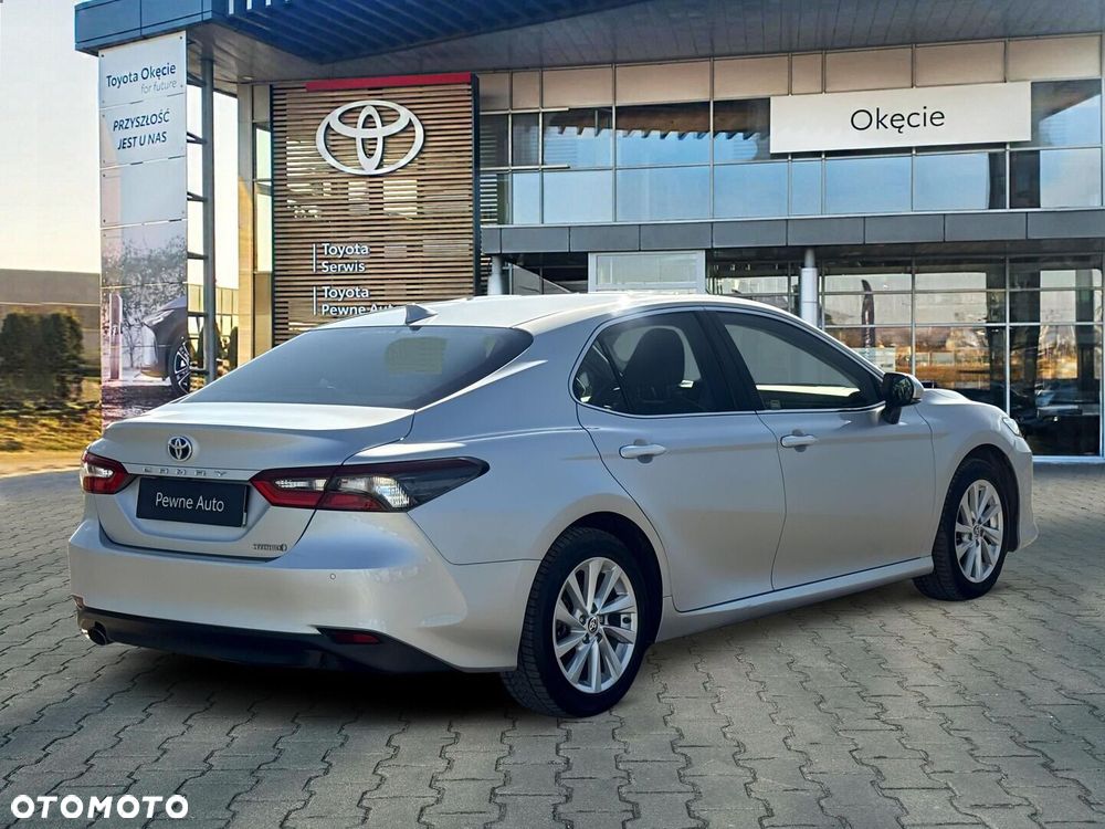 Toyota Camry 2.5 Hybrid Comfort CVT - 5