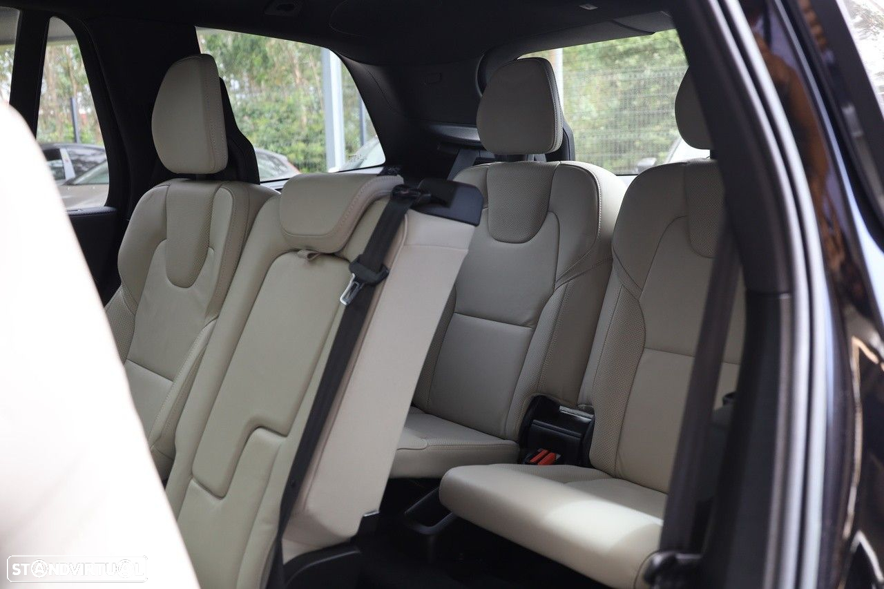 Volvo XC 90 - 13