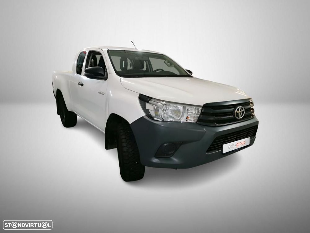 Toyota Hilux 2.4 D-4D 4WD CE c/iva - 1