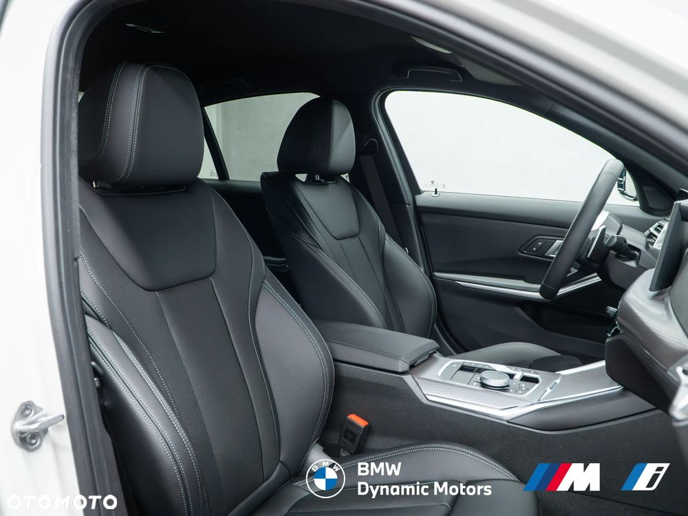 BMW Seria 3 318i - 22