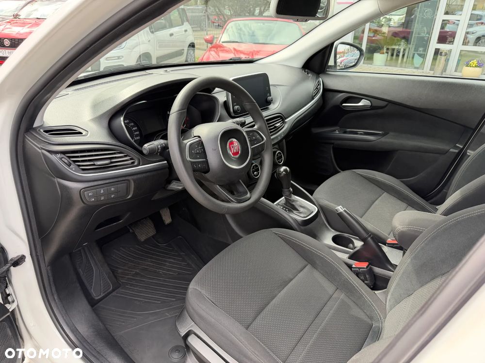 Fiat Tipo 1.6 MultiJet DCT Lounge - 9