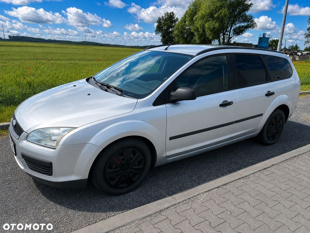 Ford Focus 1.6 Comfort - 1