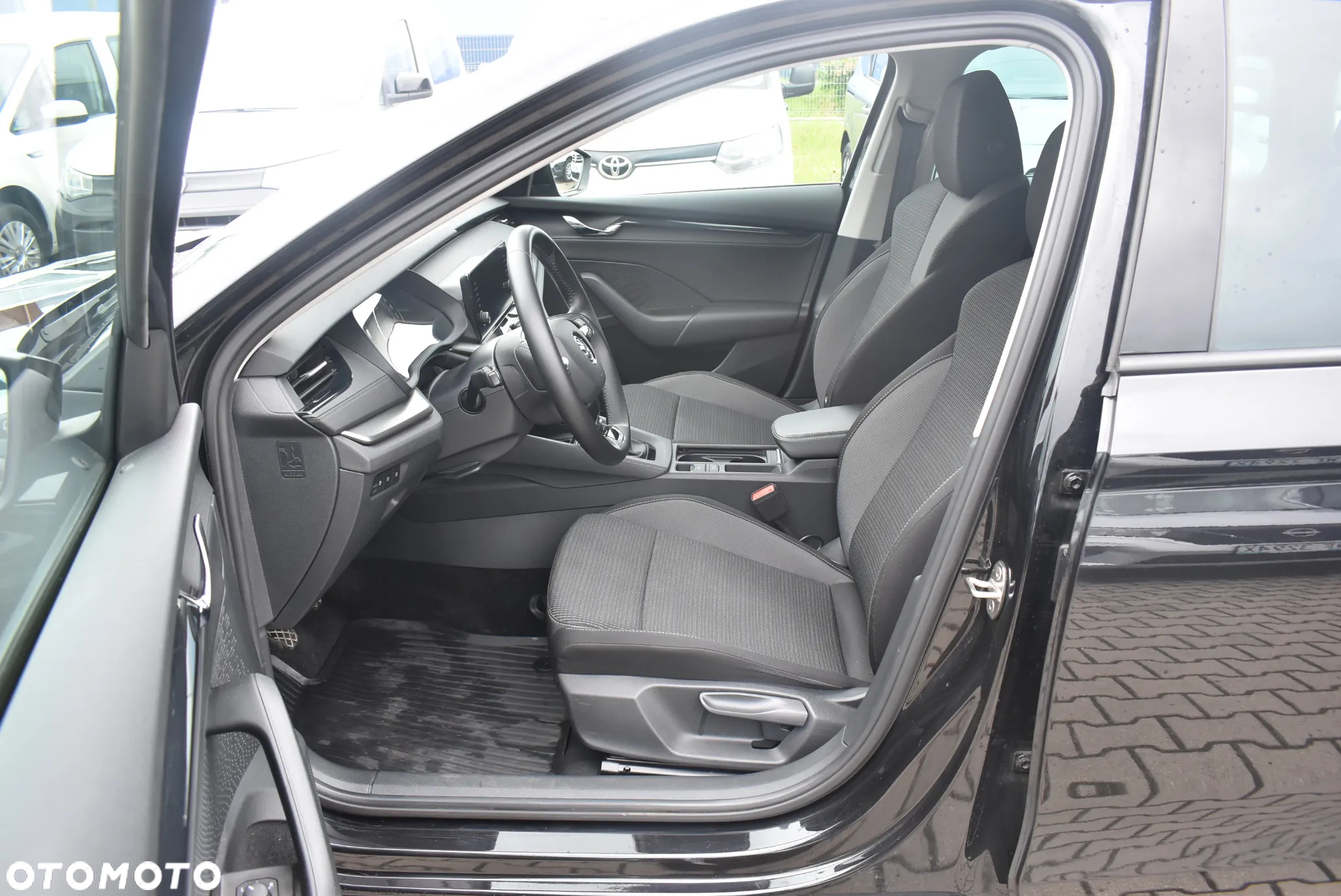 Skoda Octavia 1.5 TSI ACT Ambition - 10