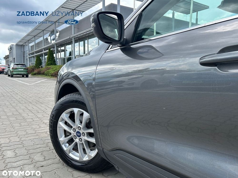 Ford Kuga - 10