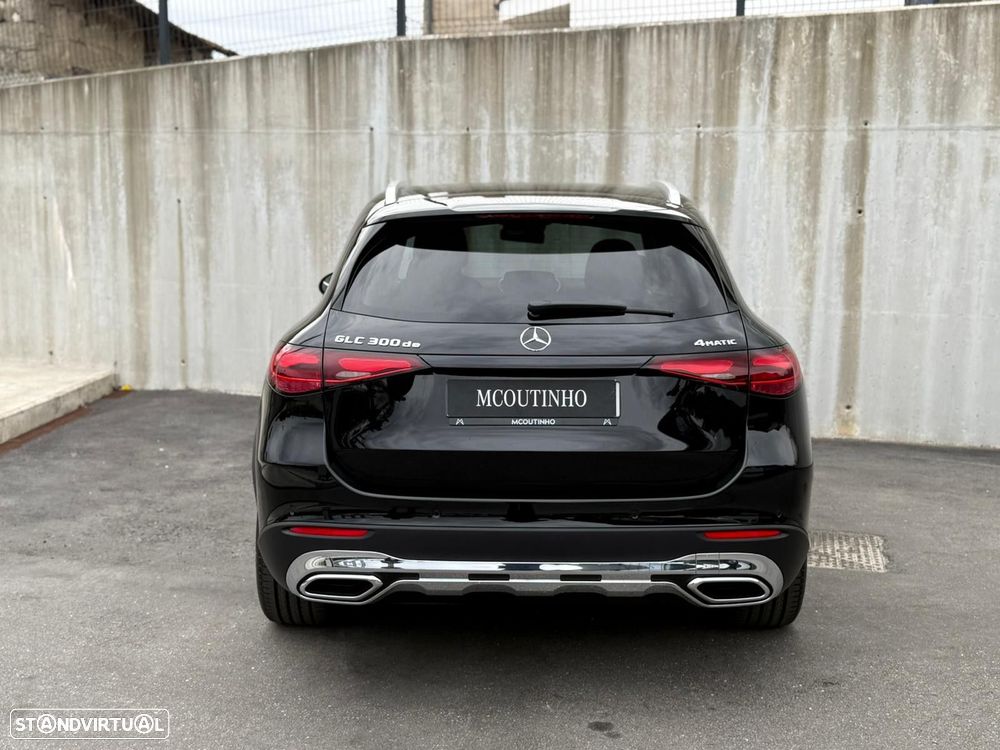 Mercedes-Benz GLC 300 de 4Matic - 4
