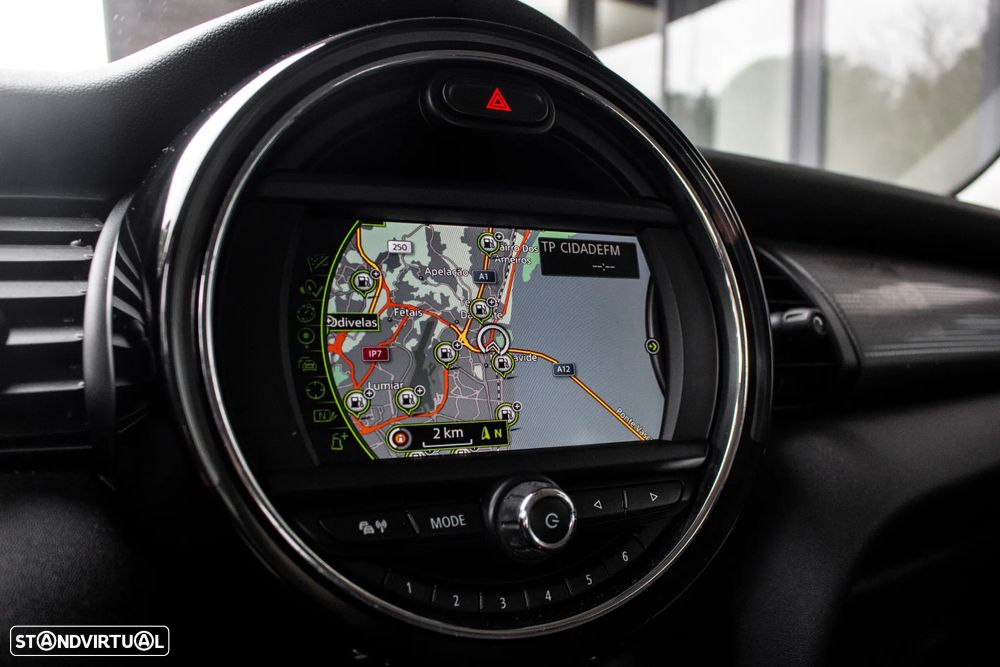 MINI 5 Portas Cooper D - 39