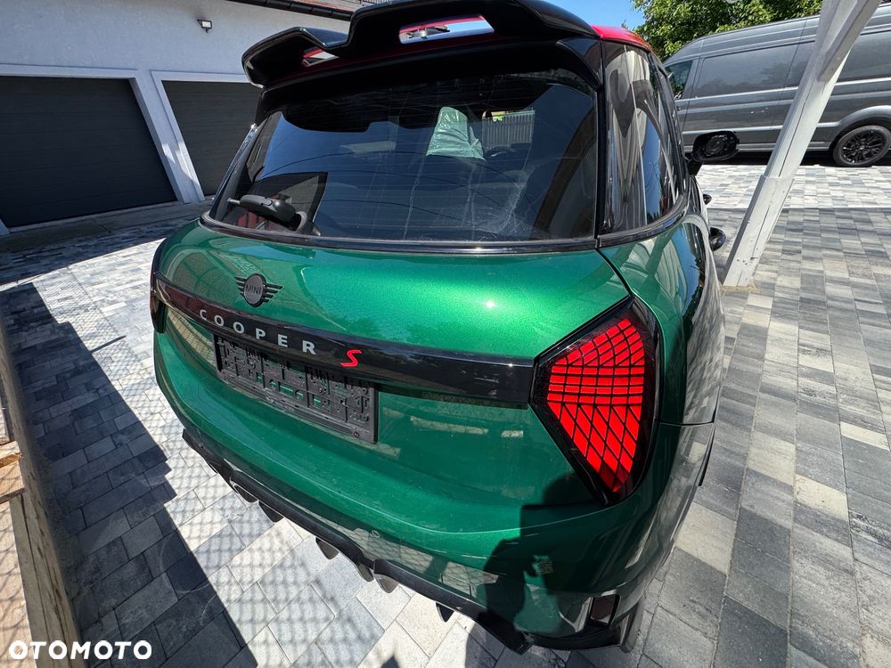 MINI Cooper S John Works Trim - 5