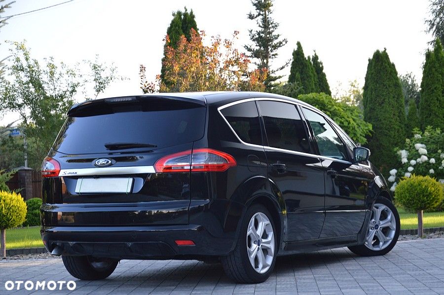 Ford S-Max 2.0 TDCi DPF Titanium X - 13