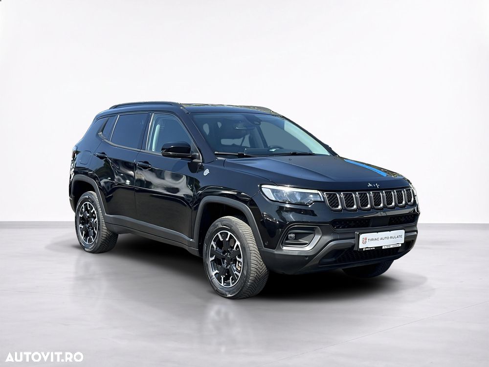 Jeep Compass - 8