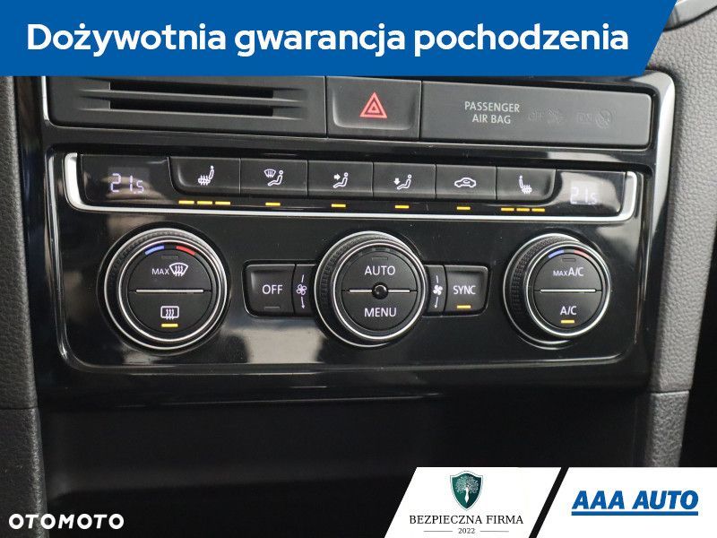 Volkswagen Golf Sportsvan - 21