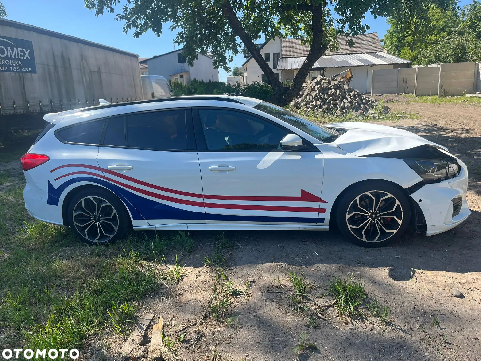 Ford Focus - 1