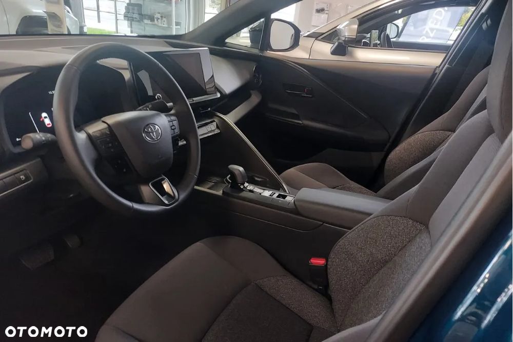 Toyota C-HR - 8