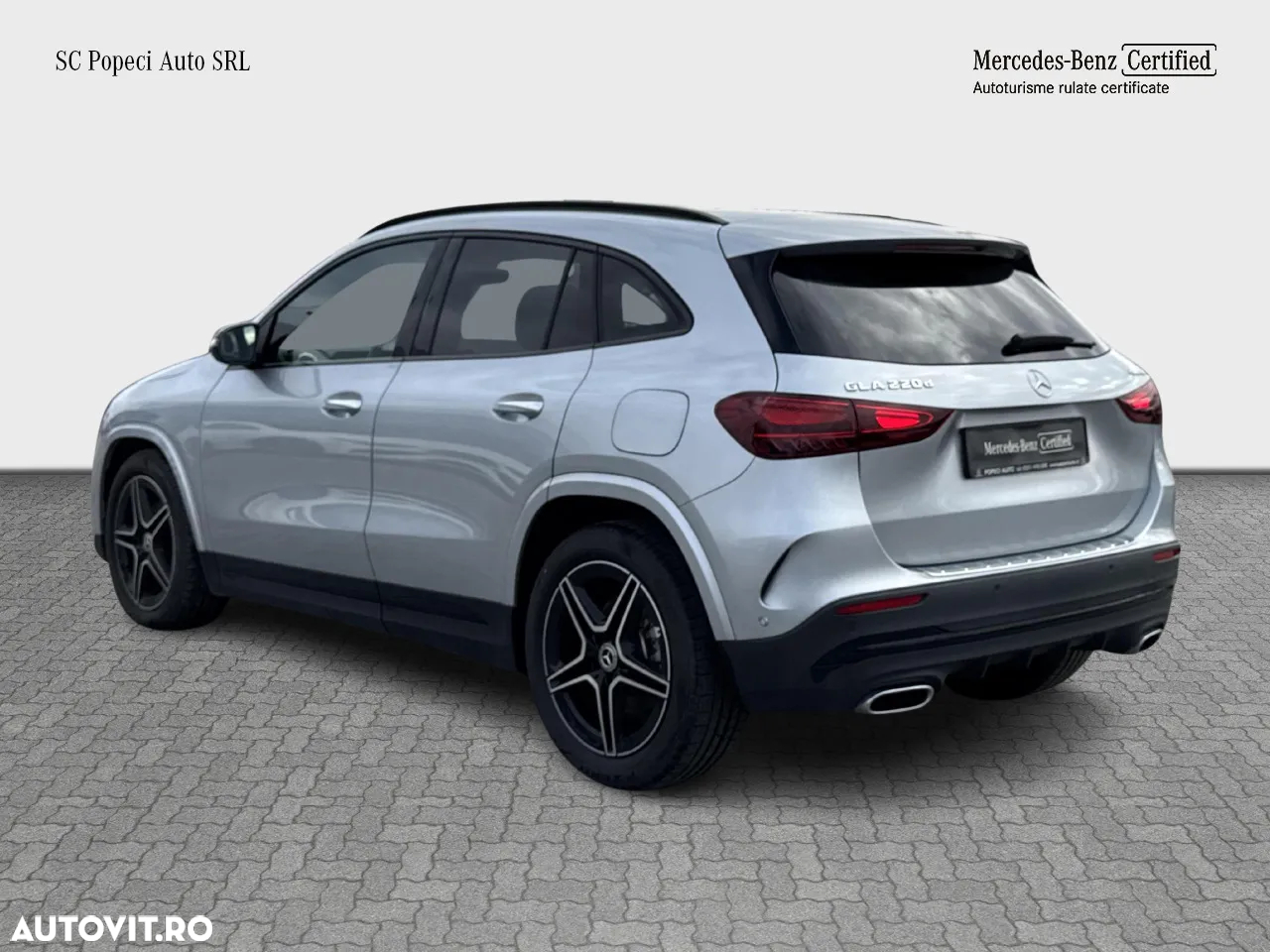 Mercedes-Benz GLA 220 d 4MATIC Aut. - 4