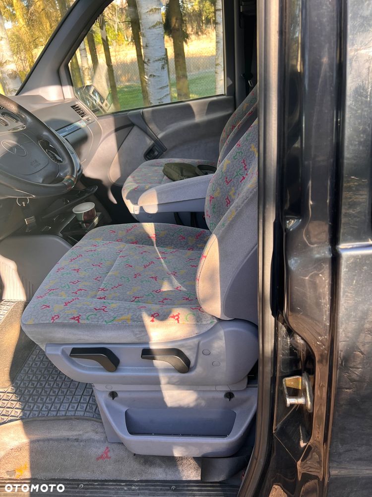 Mercedes-Benz Klasa V - 14