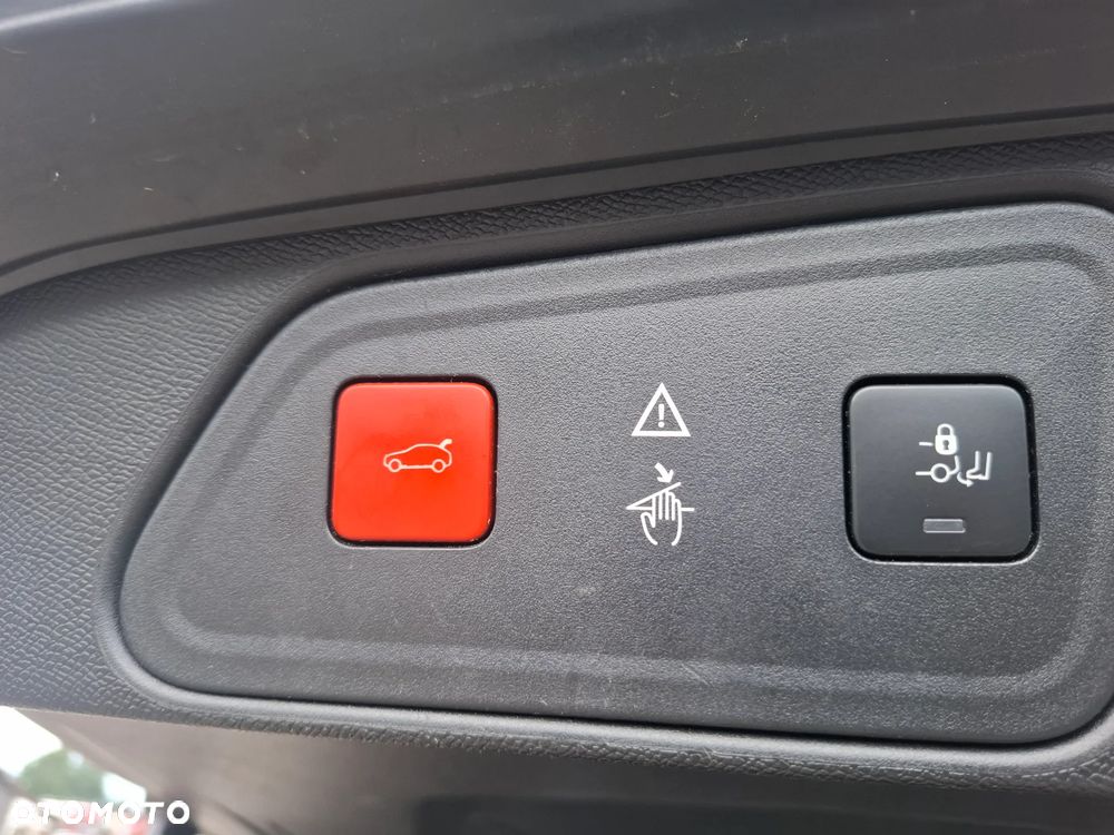 Peugeot 3008 1.5 BlueHDi Crossway S&S - 17