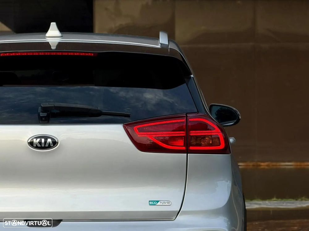 Kia Niro 1.6 GDi HEV TX - 32