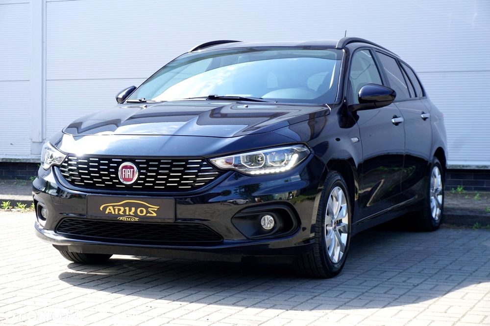Fiat Tipo 1.4 16v Lounge EU6d - 21