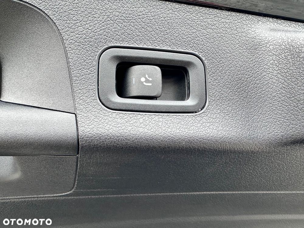 Mercedes-Benz CLA - 15